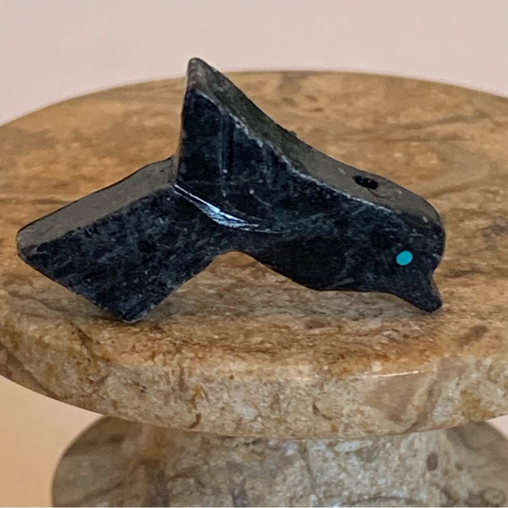 Zuni Style Carved Bird Fetish Bead Drilled Black Stone Native American Animal .9